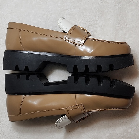 Tory Burch Mini Everly Chunky Loafers  white and brown colorblock gold hardware - Picture 11 of 16